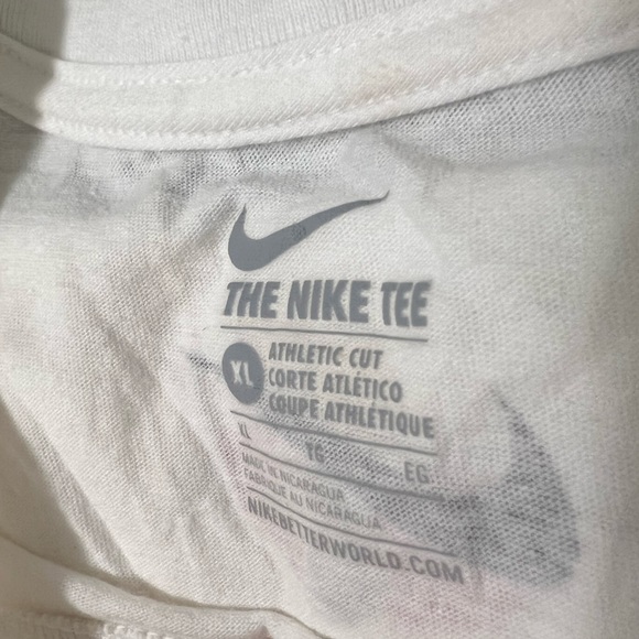 Nike XL Girls Tshirt”Don’t Change Your Dream.Change The World”-LIMITED EDITION - Picture 6 of 6